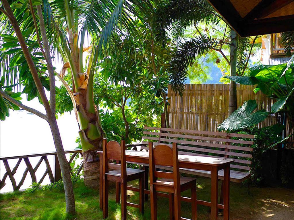 Coral Bay Resort El Nido Room photo